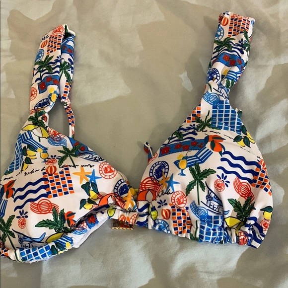 Colorful Patterned Bikini Set - Picture 3 of 5